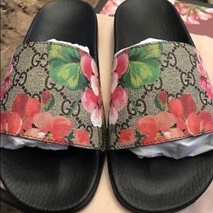 Gucci Slides Women’s